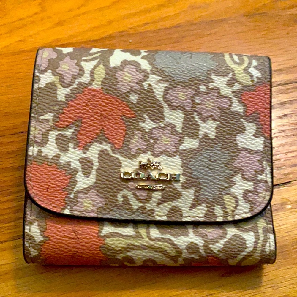 Coach trifold wallet